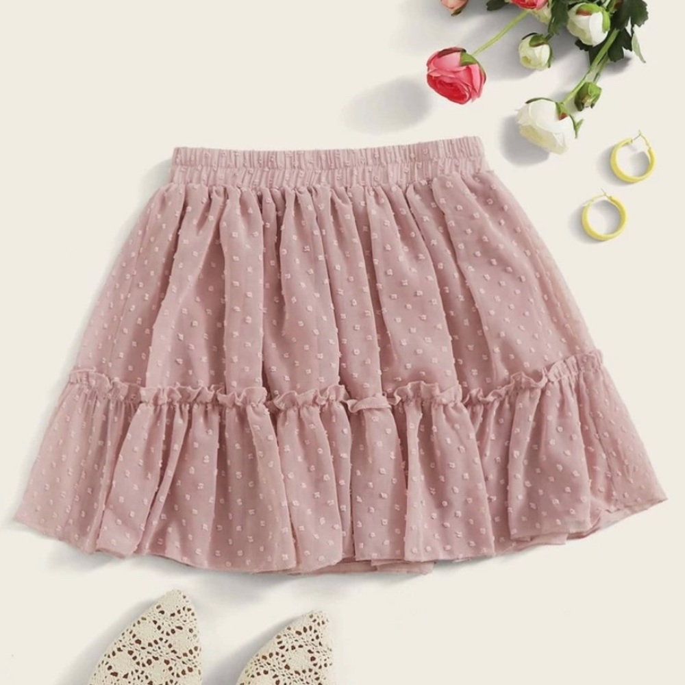 Light pink flowey skirt